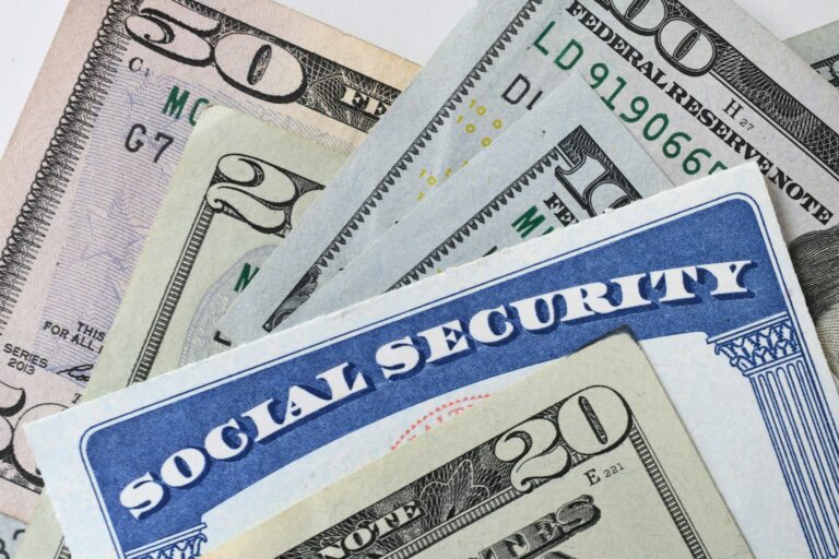 social security increase 2024 with cash money
