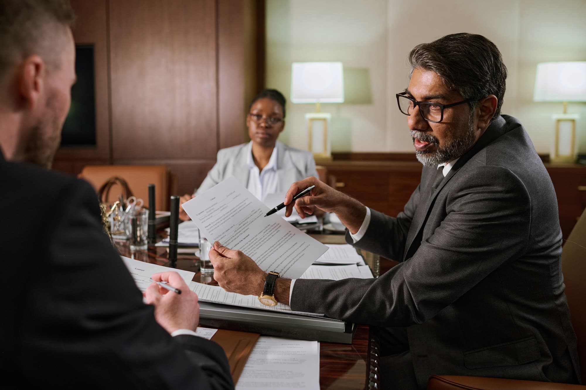lawyer and client discussing workers compensation settlements